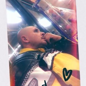 Meet your Posher, Roxanne